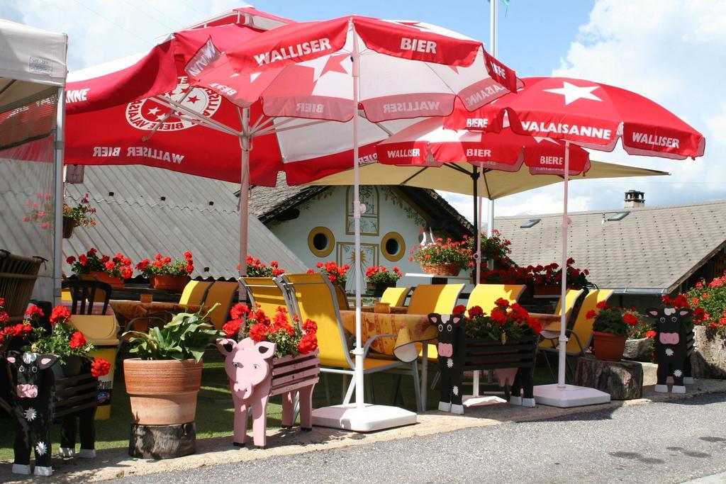 B&B Café de la Poste Agettes Exterior foto